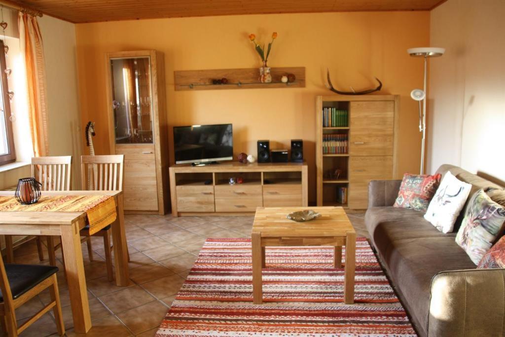 Ferienwohnung Maifeld Віршем Екстер'єр фото